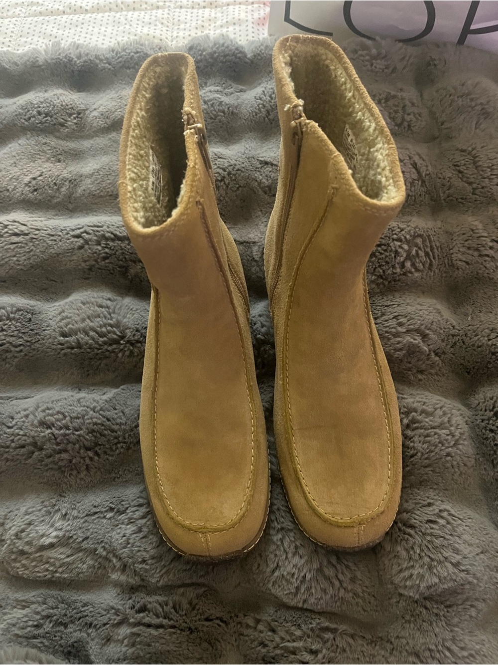 Timberland Wheat Suede Shearling-Lined Winter Boots